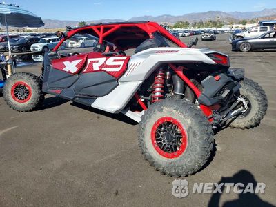 Trzecie zdjęcie samochodu z tyłu: 2025 CAN-AM MAVERICK X3 MAX X RS TURBO RR VIN:3JBVNAV22SE000604 - miniatura