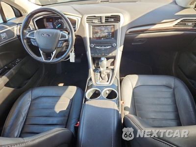 Zdjęcie 8 z 12 samochodu: 2013 FORD FUSION SE HYBRID VIN:3FA6P0LUXDR261510 - miniatura