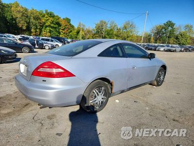 Trzecie zdjęcie samochodu z tyłu: 2004 HONDA ACCORD LX VIN:1HGCM82264A021743 - miniatura