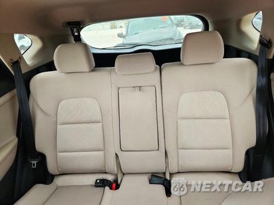 Zdjęcie 10 z 13 samochodu: 2016 HYUNDAI TUCSON SE VIN:KM8J33A47GU212049 - miniatura