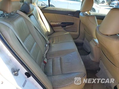 Zdjęcie 10 z 12 samochodu: 2008 INEOS AUTOMOTIVE LIMITED AUTOMOBILE VIN:1HGCP26828A089594 - miniatura