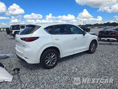Trzecie zdjęcie samochodu z tyłu: 2025 MAZDA CX-5 SELECT VIN:JM3KFBBL2S0538980 - miniatura