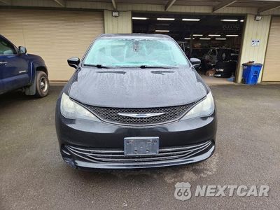 Piąte zdjęcie samochodu w środku: 2019 CHRYSLER PACIFICA L VIN:2C4RC1AGXKR555062 - miniatura