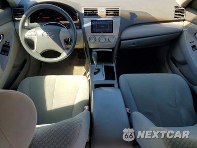 Zdjęcie 8 z 12 samochodu: 2007 TOYOTA CAMRY LE V6 VIN:JTNBK46K073002385 - miniatura