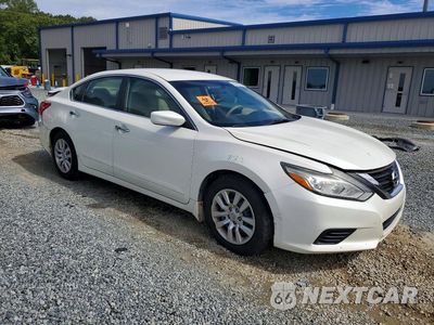 Czwarte zdjęcie samochodu z boku: 2016 NISSAN ALTIMA 2.5 S VIN:1N4AL3AP3GC271948 - miniatura