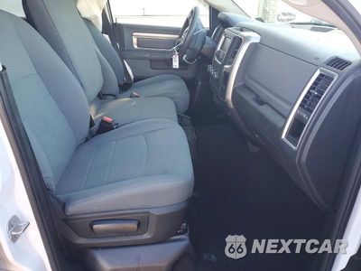 Zdjęcie 7 z 12 samochodu: 2018 RAM 1500 SLT VIN:1C6RR7LT2JS289391 - miniatura