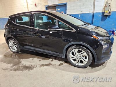 Czwarte zdjęcie samochodu z boku: 2023 CHEVROLET BOLT EV 1LT VIN:1G1FW6S04P4193810 - miniatura