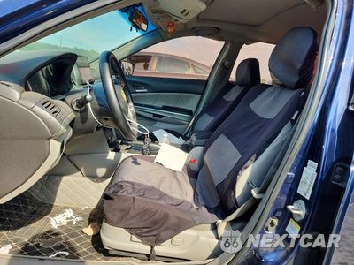Zdjęcie 7 z 13 samochodu: 2008 HONDA ACCORD EXL VIN:1HGCP36828A012536 - miniatura