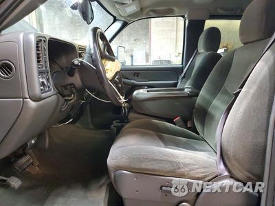Zdjęcie 7 z 12 samochodu: 2005 CHEVROLET SILVERADO K1500 VIN:1GCEK19T55Z190321 - miniatura