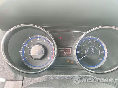 Zdjęcie 9 z 12 samochodu: 2013 HYUNDAI SONATA SE VIN:5NPEC4AC2DH787183 - miniatura