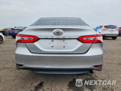 Zdjęcie 6 z 12 samochodu: 2018 TOYOTA CAMRY L VIN:JTNB11HK9J3016890 - miniatura