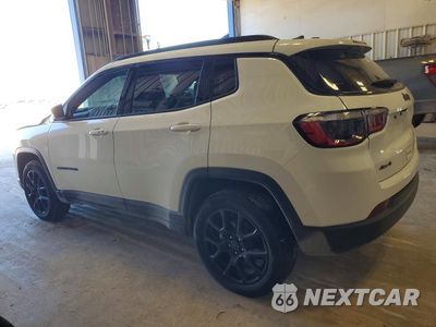 Drugie zdjęcie samochodu z przodu: 2026 JEEP COMPASS LATITUDE VIN:3C4NJDBN2TT209377 - miniatura