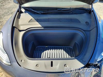 Zdjęcie 11 z 12 samochodu: 2023 TESLA MODEL Y VIN:7SAYGDEE6PF831866 - miniatura