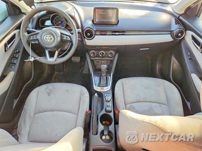 Zdjęcie 8 z 13 samochodu: 2020 TOYOTA YARIS HATCHBACK LE VIN:3MYDLBJV1LY700989 - miniatura