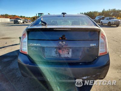 Zdjęcie 6 z 12 samochodu: 2012 TOYOTA PRIUS TWO VIN:JTDKN3DU2C1542966 - miniatura