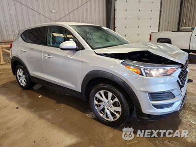 Czwarte zdjęcie samochodu z boku: 2021 HYUNDAI TUCSON SE VIN:KM8J2CA44MU394520 - miniatura