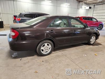 Trzecie zdjęcie samochodu z tyłu: 2002 TOYOTA CAMRY LE VIN:4T1BE32K42U544227 - miniatura
