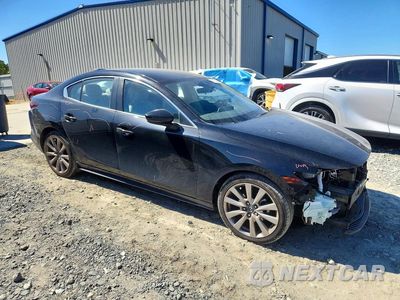 Czwarte zdjęcie samochodu z boku: 2019 MAZDA 3 PREFERRED PLUS VIN:JM1BPACL3K1113213 - miniatura