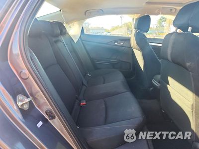 Zdjęcie 10 z 12 samochodu: 2018 HONDA CIVIC EX VIN:2HGFC2F75JH580894 - miniatura
