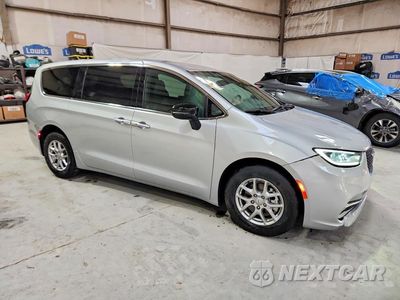 Czwarte zdjęcie samochodu z boku: 2026 CHRYSLER PACIFICA SELECT VIN:2C4RC1BG3TR268386 - miniatura