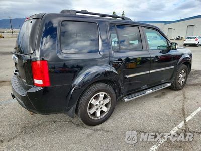 Trzecie zdjęcie samochodu z tyłu: 2011 HONDA PILOT TOURING VIN:5FNYF3H93BB047405 - miniatura
