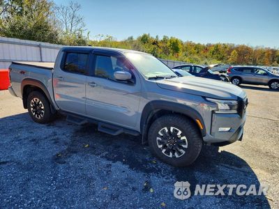 Czwarte zdjęcie samochodu z boku: 2023 NISSAN FRONTIER PRO-4X VIN:1N6ED1EK9PN644973 - miniatura