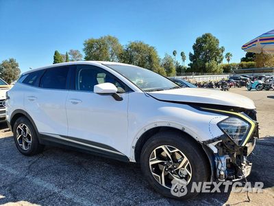 Czwarte zdjęcie samochodu z boku: 2025 KIA SPORTAGE LX VIN:5XYK23DF1SG320461 - miniatura