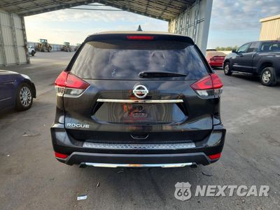 Zdjęcie 6 z 14 samochodu: 2017 NISSAN ROGUE S VIN:JN8AT2MT4HW390996 - miniatura