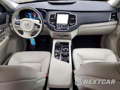 Zdjęcie 8 z 13 samochodu: 2023 VOLVO XC90 PLUS VIN:YV4062PN1P1956701 - miniatura
