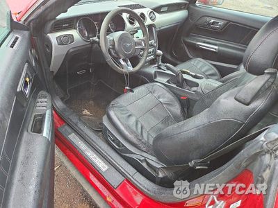 Zdjęcie 8 z 12 samochodu: 2016 FORD MUSTANG VIN:1FATP8UH2G5333682 - miniatura