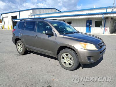 Czwarte zdjęcie samochodu z boku: 2009 TOYOTA RAV4 BASE VIN:JTMBK33V79D005973 - miniatura