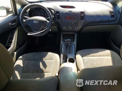 Zdjęcie 8 z 12 samochodu: 2015 KIA FORTE VIN:KNAFK4A60F5365611 - miniatura