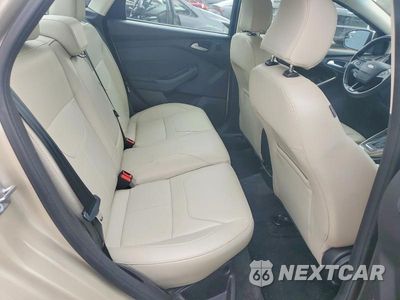 Zdjęcie 11 z 13 samochodu: 2018 FORD FOCUS TITANIUM VIN:1FADP3J23JL302015 - miniatura