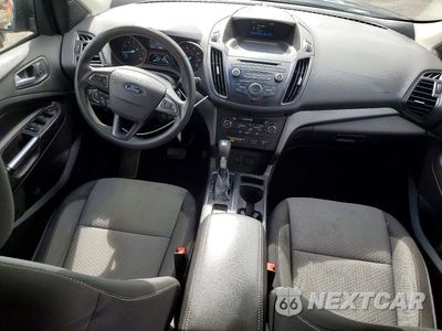 Zdjęcie 8 z 13 samochodu: 2017 FORD ESCAPE SE VIN:1FMCU9G94HUB04212 - miniatura