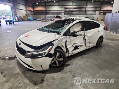 2021 KIA FORTE 4D LX 3KPFL4A72JE235531 - główne zdjęcie licytacji z USA - miniatura
