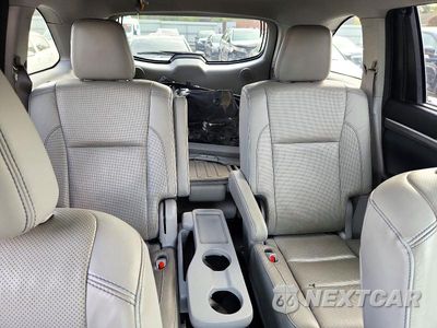 Zdjęcie 10 z 13 samochodu: 2017 TOYOTA HIGHLANDER HYBRID LIMITED VIN:5TDDGRFH1HS031314 - miniatura