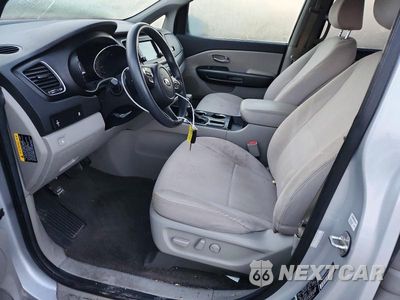 Zdjęcie 7 z 13 samochodu: 2019 KIA SEDONA LX VIN:KNDMB5C14K6550833 - miniatura