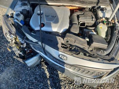 Zdjęcie 11 z 12 samochodu: 2015 KIA OPTIMA HYBRID VIN:KNAGN4AD6F5091311 - miniatura