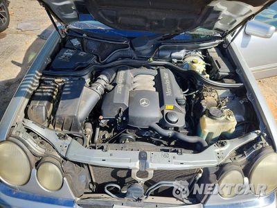 Zdjęcie 11 z 12 samochodu: 1999 MERCEDES-BENZ E 320 VIN:WDBJF65H0XA877725 - miniatura