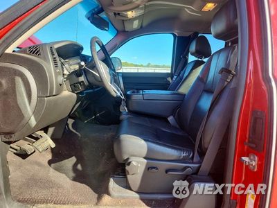 Zdjęcie 7 z 12 samochodu: 2013 CHEVROLET SILVERADO K1500 LT VIN:1GCRKSE78DZ322289 - miniatura