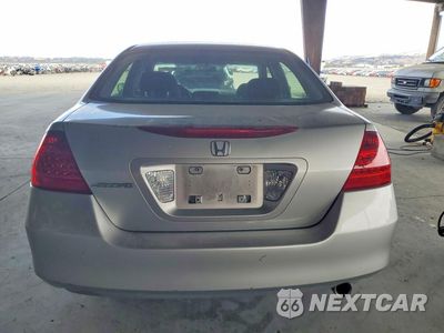 Zdjęcie 6 z 12 samochodu: 2007 HONDA ACCORD VALUE VIN:JHMCM561X7C001159 - miniatura