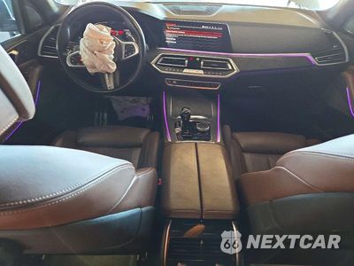 Zdjęcie 8 z 13 samochodu: 2019 BMW X5 XDRIVE40I VIN:5UXCR6C55KLL08830 - miniatura