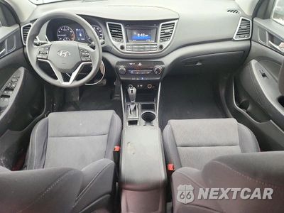 Zdjęcie 8 z 13 samochodu: 2018 HYUNDAI TUCSON SE VIN:KM8J23A48JU836078 - miniatura