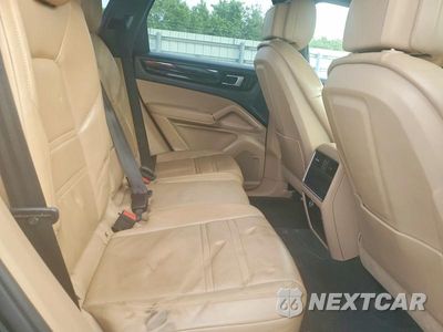 Zdjęcie 11 z 13 samochodu: 2019 PORSCHE CAYENNE VIN:WP1AA2AYXKDA05606 - miniatura