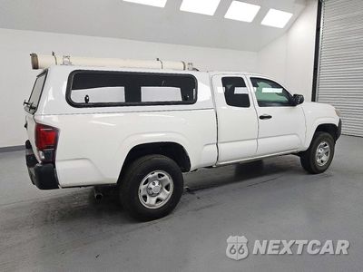 Trzecie zdjęcie samochodu z tyłu: 2022 TOYOTA TACOMA SR VIN:3TYRX5GN3NT057125 - miniatura