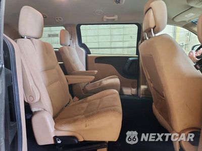 Zdjęcie 11 z 13 samochodu: 2014 DODGE GRAND CARAVAN SE VIN:2C4RDGBGXER428234 - miniatura