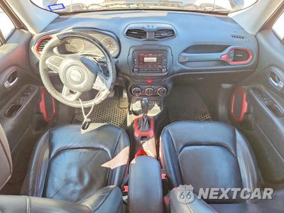 Zdjęcie 8 z 12 samochodu: 2017 JEEP RENEGADE TRAILHAWK VIN:ZACCJBCB2HPG15044 - miniatura