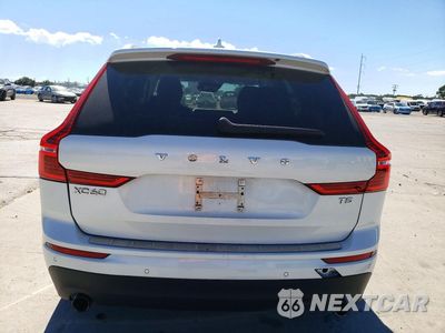 Zdjęcie 6 z 13 samochodu: 2021 VOLVO XC60 T5 MOMENTUM VIN:YV4102DK3M1864033 - miniatura