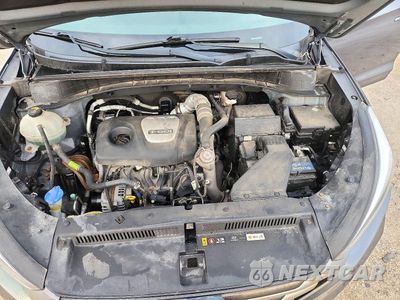 Zdjęcie 12 z 13 samochodu: 2018 HYUNDAI TUCSON VALUE VIN:KM8J3CA26JU816374 - miniatura