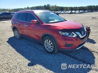 Czwarte zdjęcie samochodu z boku: 2017 NISSAN ROGUE SV VIN:JN8AT2MV1HW270414 - miniatura